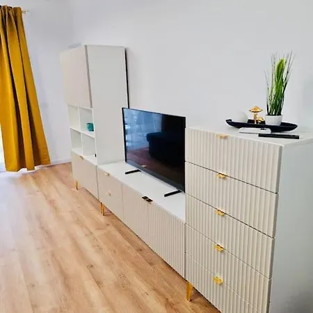 Joy Mara M10-12 Apartment