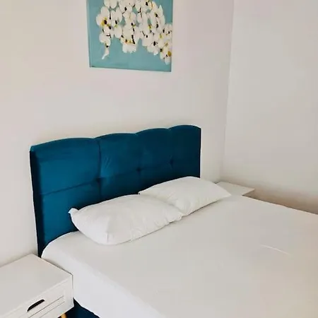 Apartmán Joy Mara M10-12 *