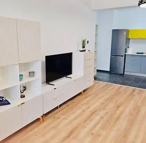 Joy Mara M10-12 Apartmán Temešvár